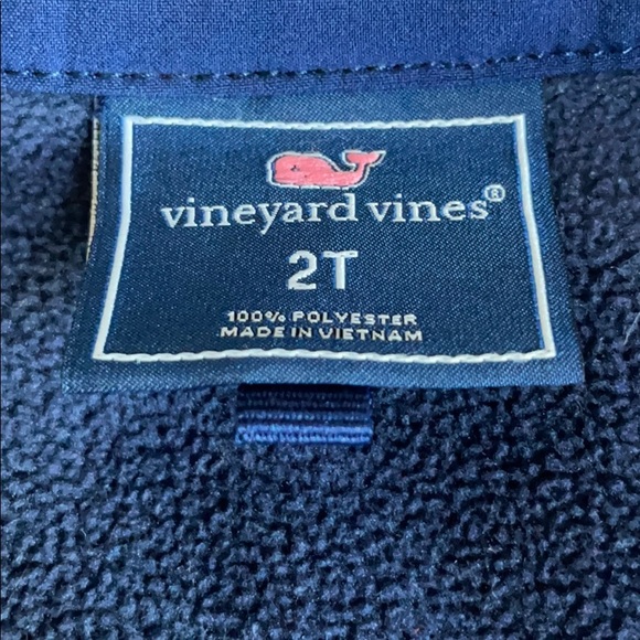 🐳 Toddler Vineyard Vines Fleece 🐳 - Picture 9 of 9